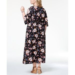Monteau woman’s plus size floral maxi dress